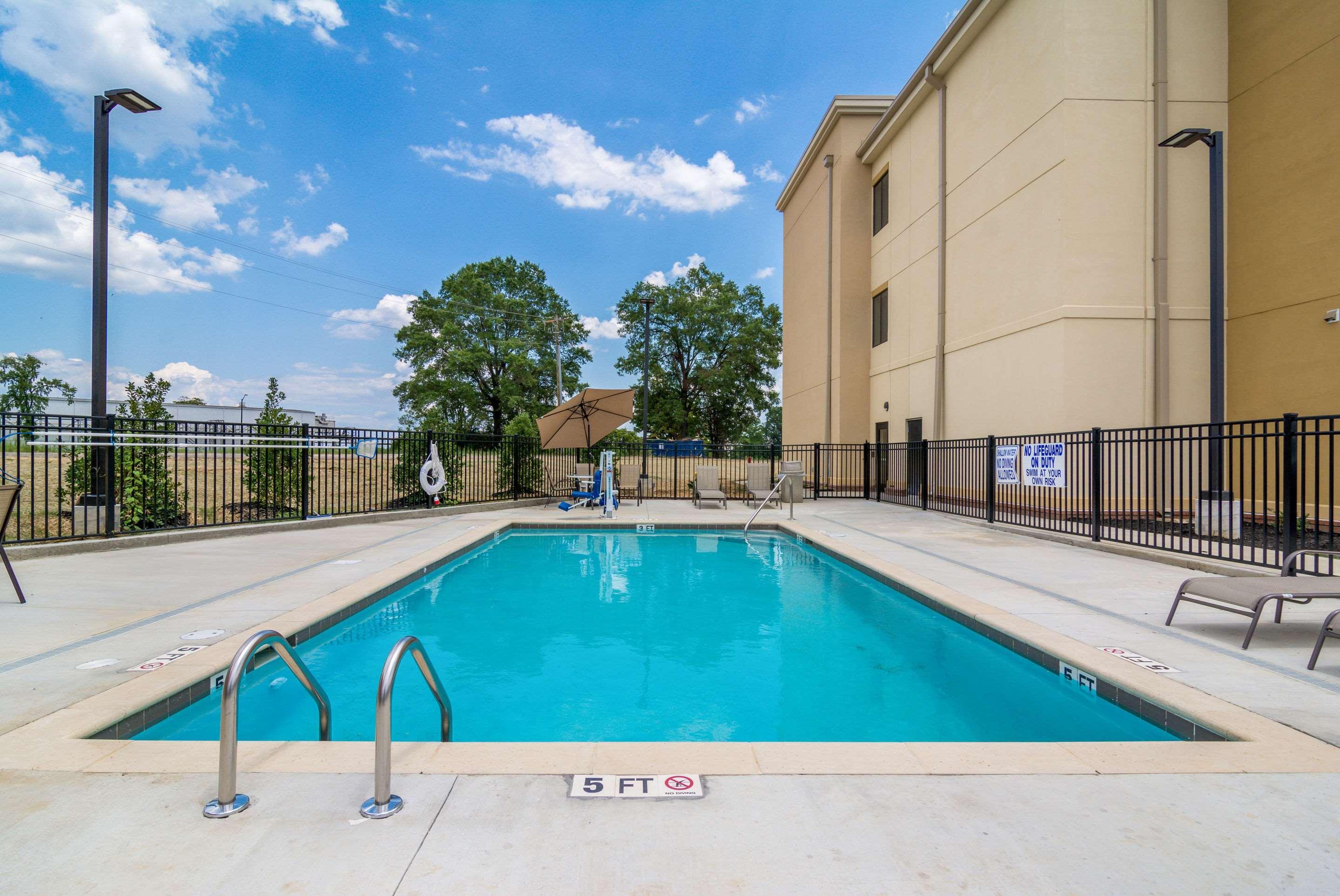 Comfort Inn & Suites Rock Hill Exterior photo
